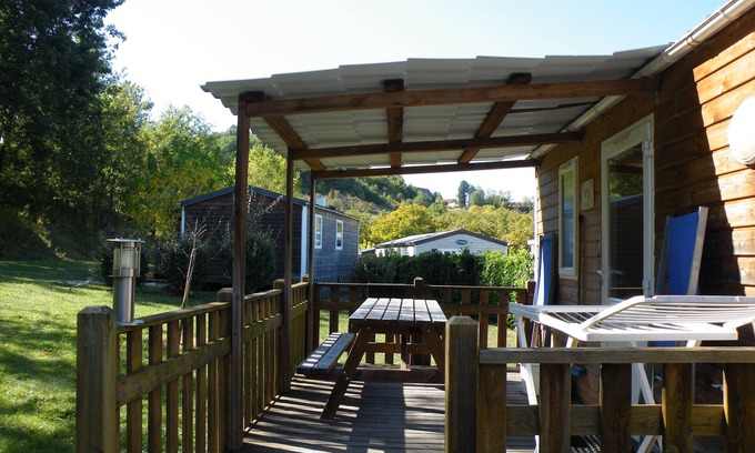 Le Buisson-de-Cadouin Cottage | Pecan nuts - Mobil home Wood Martin Fisherman