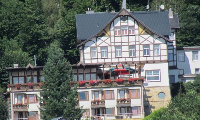Reinhardtsdorf-Schoena House | Peine Comfortable holiday residence