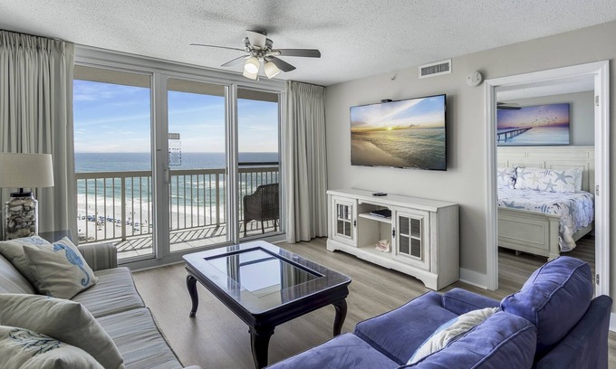 Destin Condo | Pelican Beach 2 bedroom 16th floor with Gulf Views