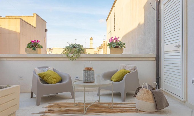 Carmiano House | Peninsula Apartments-Appartamento Pietrabianca