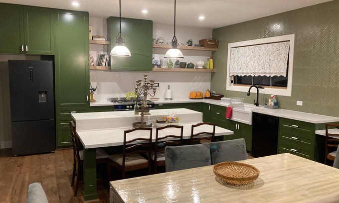 Capel Sound House | Peninsula Green Cottage - 5 MINUTES WALK TO THE BEACH!