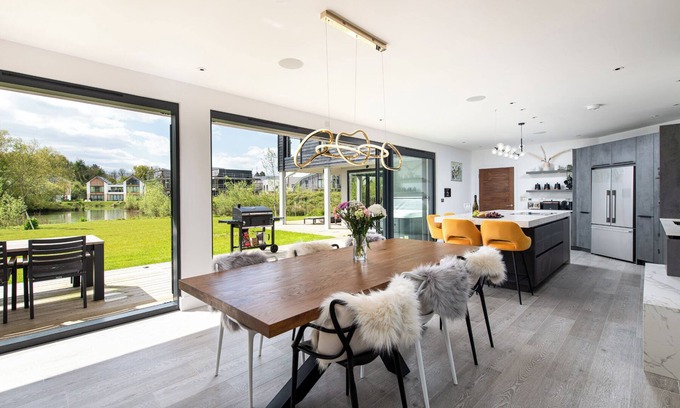 Cirencester House | Peninsula (ML09) Lower Mill Estate