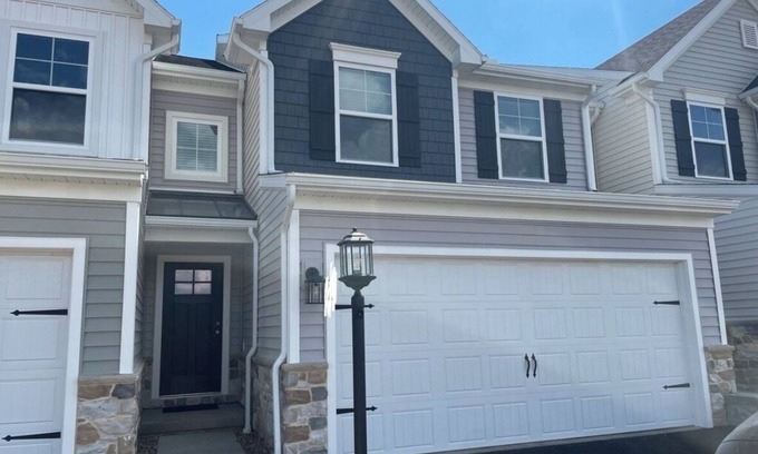 State College House | PENN STATE HOUSE-New construction, 3-BR townhome, 4 miles from Beaver Stadium.