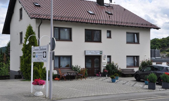 Hasenfeld House | Pension Dabrunz