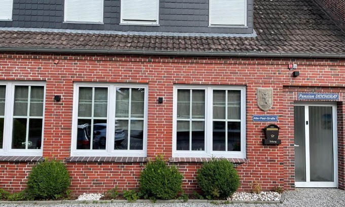 Dornum Bed & Breakfast | Pension Deichgraf