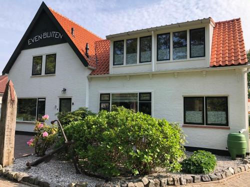 Burgh-Haamstede House | Pension Even Buiten