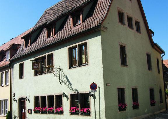 Rothenburg Old Town House | Pension Hofmann-Schmölzer