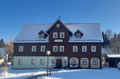 Jonsdorf House | Pension Immergrün