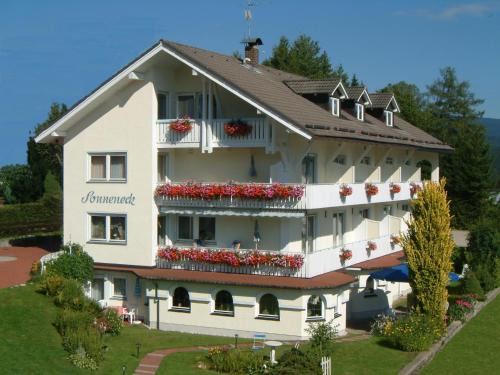 Bayerisch Eisenstein House | Pension Sonneneck mit Wellnessnutzung