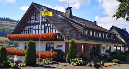 Zueschen House | Pension Sonnenblick