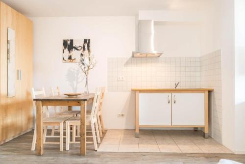 Finsing House | Pension Wess