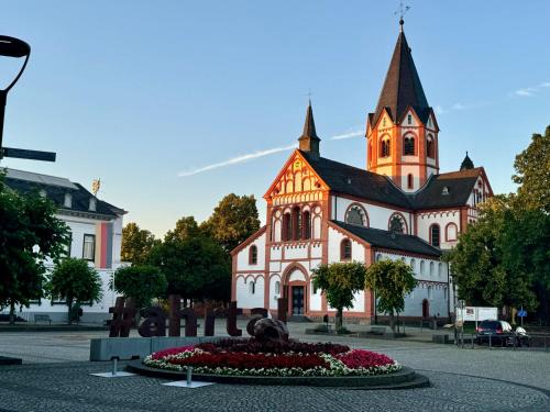 Sinzig House | Pension zum Ahrblick
