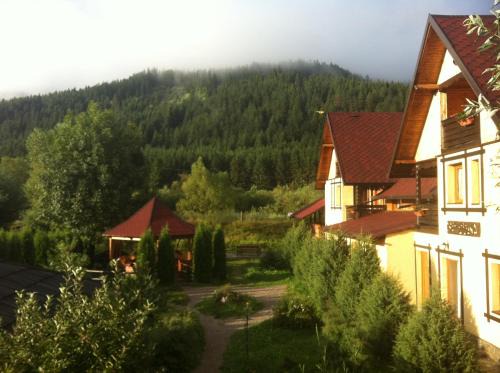 Campulung Moldovenesc House | Pensiunea Liliana