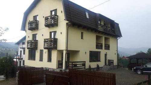 Vatra Dornei House | Pensiunea Mariuca