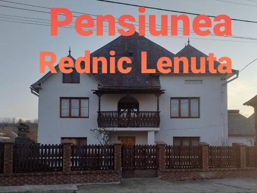 Giulesti House | Pensiunea Rednic Lenuta