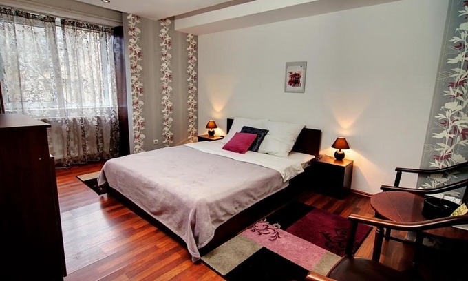 Bacau House | Pensiunea Studio