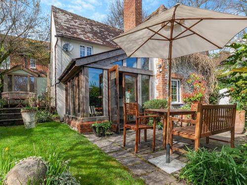 Burpham House | Pensway