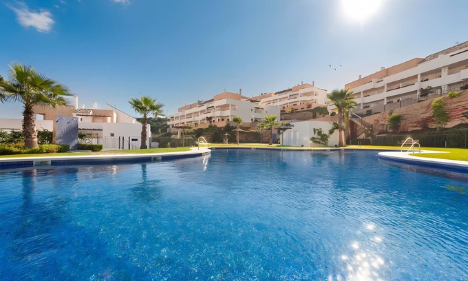 San Roque Apartment | Penthouse Apartment in Alcaidesa with Mountain View, Wi-Fi, Pool, Garden & Terrace
