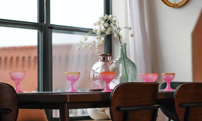 Westown Condo | Penthouse Fiserv, Bars, Perks & Big City Views Downtown Milwaukee