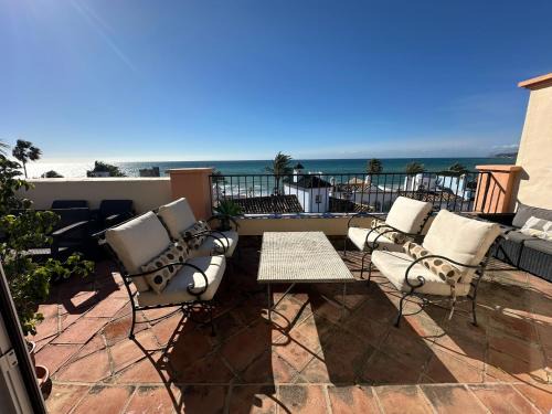 Bahia de Casares Apartment | Penthouse La Perla de Marrakech 9 Family Friendly