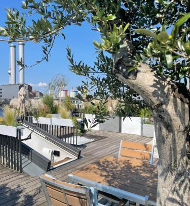 Mitte Apartment | Penthouse living Berlin Mitte