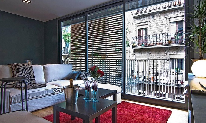 la Vila de Gracia Apartment | Penthouse near Diagonal Pool Terrace 2 bedrooms 6 pax