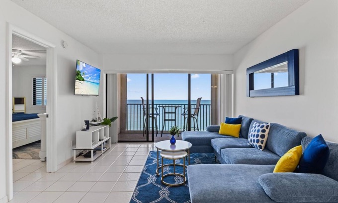 Hutchinson Island South Condo | Penthouse Oceanfront Condo with Private Beach!