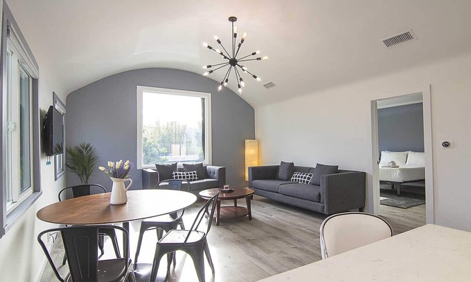 Hollywood House | Penthouse Two @ World Artists Living