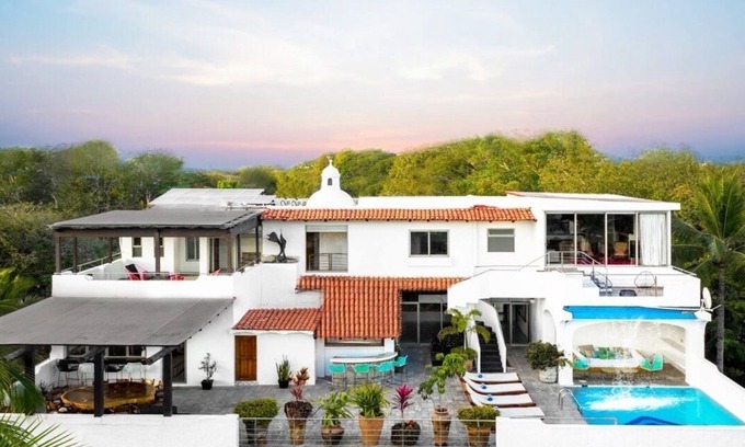 Fluvial Vallarta Villa | PentHouse Villa+Best Central Location+Private Pool+3 min BEACH