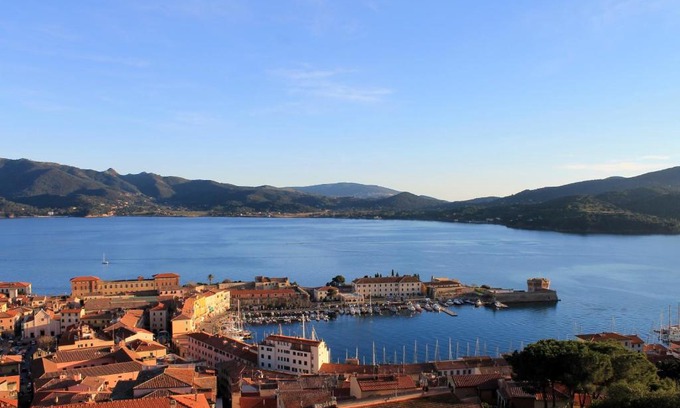 Portoferraio Old Town Apartment | Pepe Nero - HelloElba