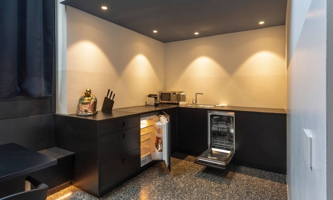 Old Town House | Pepper Lounge & Suite Apartment in Downtown Bolzano