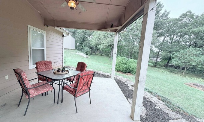Kingston House | Perfect 2-bedroom house close to Marinas and Casinos