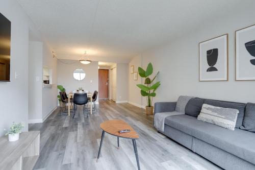 Crystal City Apartment | Perfect 2BR Apartment on 10th Floor