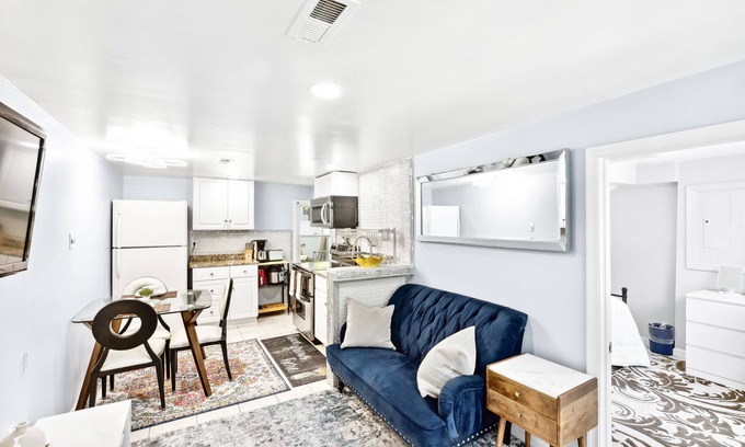 Lincolnia Apartment | Perfect Alexandria Guest Suite Near Washington DC!