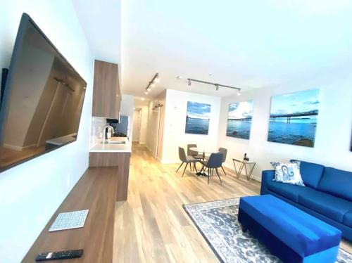 Sidney Apartment | Perfect Brand New Condo In The Heart of Sidney