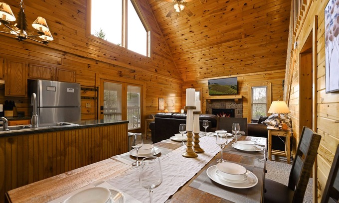 Sevierville Cabin | Perfect Cabin with Hot Tub, Grill, EV Charger