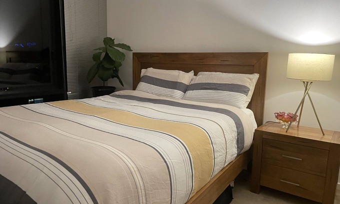 Southbank Apartment | Perfect for bucks or hens celebration . Very affordable when booked by a group.