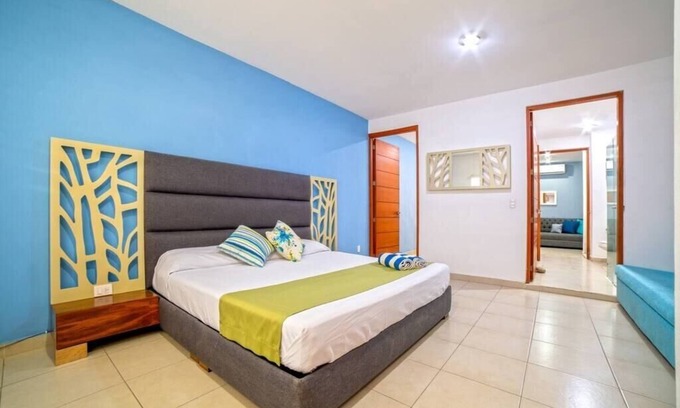 Diaz Ordaz Condo | Perfect for couples! Great location in Versalles!