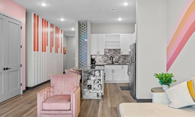 South Nashville Apartment | Perfect for Groups: 2BR & 8Min to Broadway