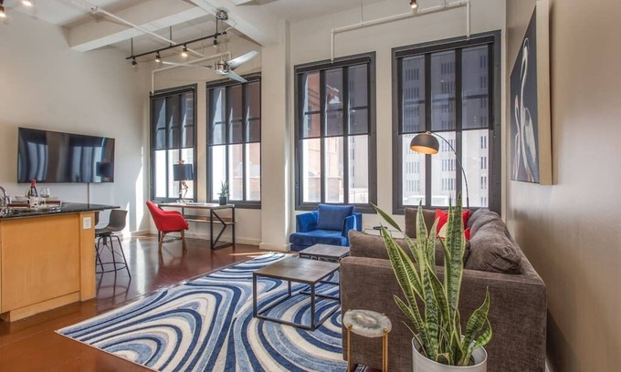 Downtown Fort Worth Apartment | Perfect FTW Location | Prime Loft in Downtown