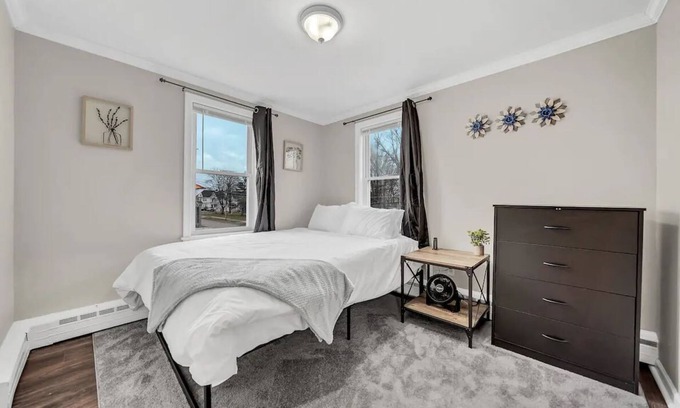 Hamburg Apartment | Perfect Location in Heart of Village
