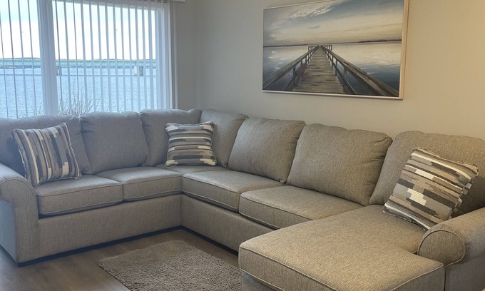 Osage Beach Condo | PERFECT LOCATION WITH A GREAT VIEW. 🐠🌞😎