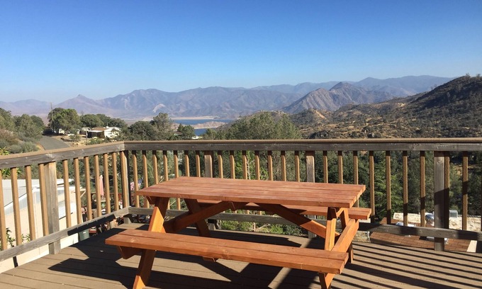 Wofford Heights House | Perfect Mountain Getaway with Panoramic Views!