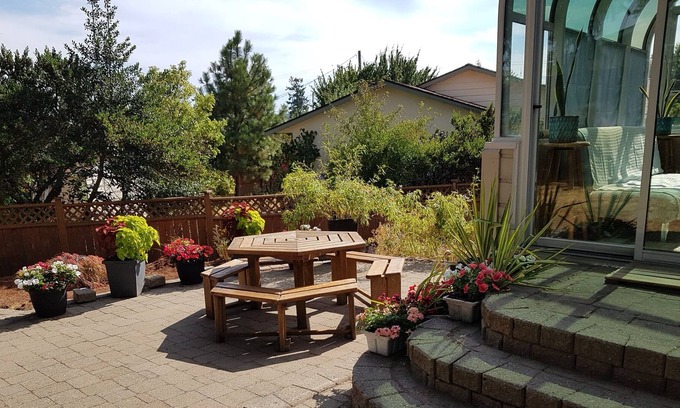 Sidney House | Perfect peaceful get-away