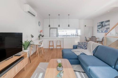Port Melbourne House | Perfect Port Melbourne Townhouse