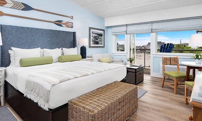 Silver Beach Hotel | Perfect Spot for Soaking Up Some Sun & Sightseeing! Private Beach, Onsite Pools!