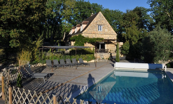 Coly House | Périgourdine house Private swimming pool Near Sarlat and the Lascaux Caves
