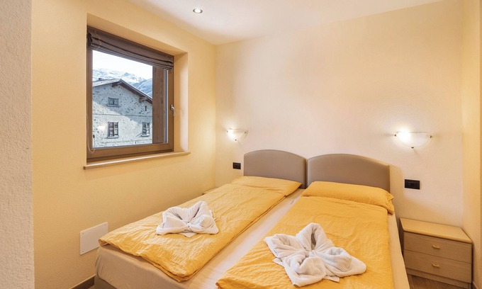 Sant'Anna Apartment | Pet-Friendly Apartment 'Angelina Casa Claudia' with Mountain View & Wi-Fi