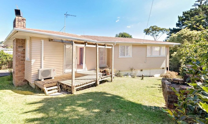 Hokio Beach House | Pet-friendly beach bolt hole