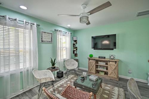 Fayetteville House | Pet-Friendly Fayetteville Vacation Rental!